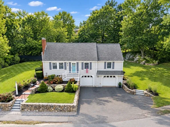 11 Cornell Rd, Marblehead, MA 01945