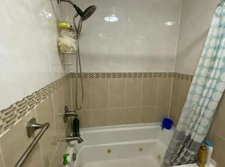 806 Edison Glen Ter #806, Edison, NJ 08837