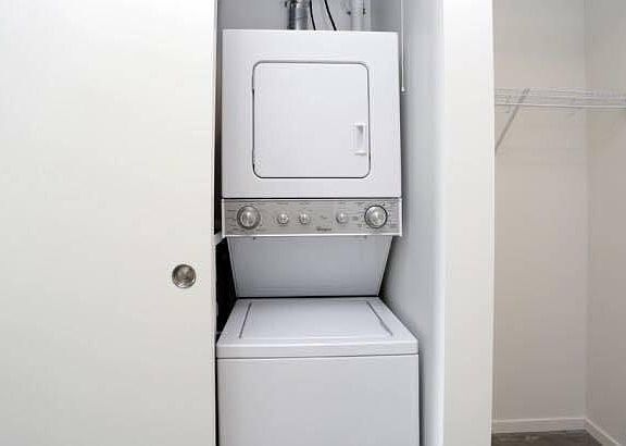 2nd image of 219 E Grand Ave APT 202
