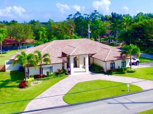 5795 SW 84th Ave, Miami, FL 33143