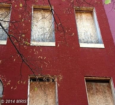 2nd image of 621 N Carrollton Ave