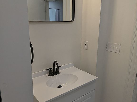 Modern Bathroom