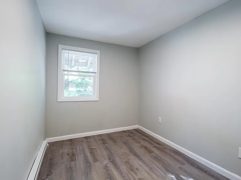 169 Hutton St #2 — Photo 10