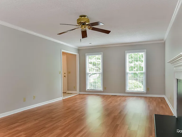 5211 Nantucket Rd — Photo 5