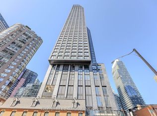 8 Wellesley St W #1615, Toronto, ON M4Y 0J5