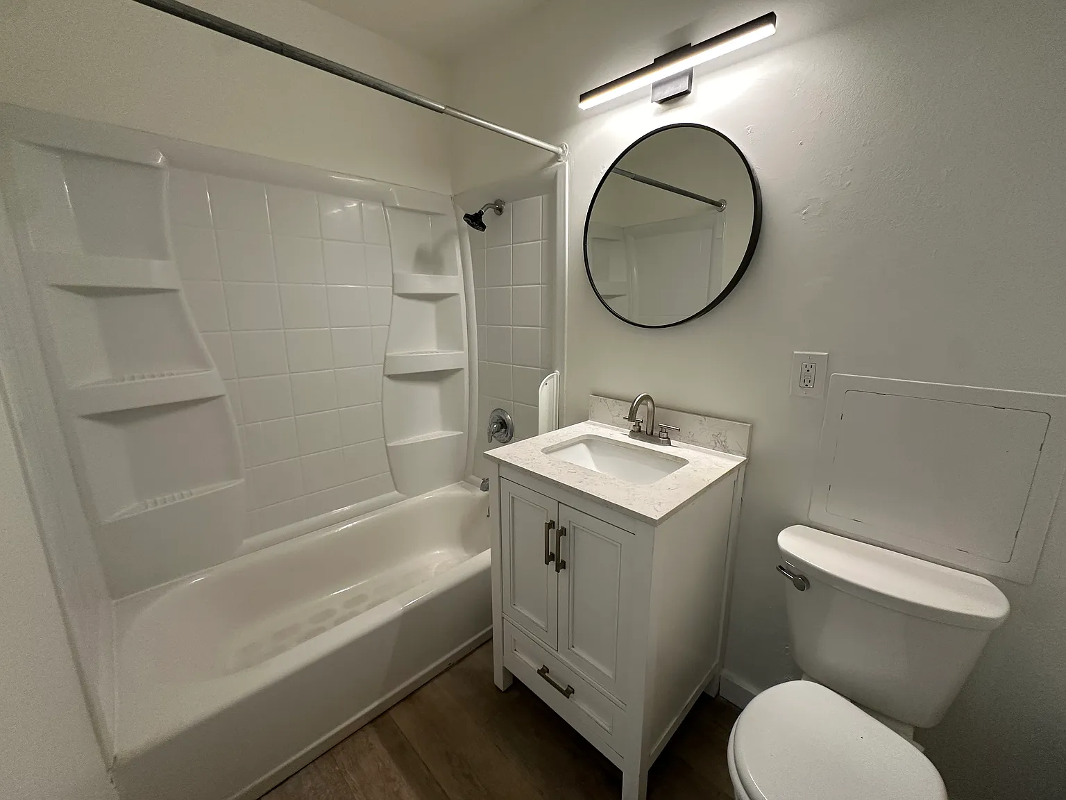 3 bed, $4,700 — Photo 3