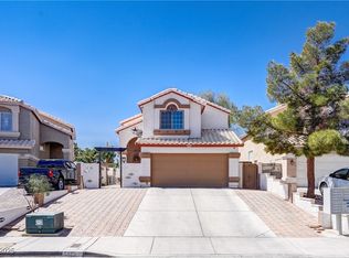 5325 Sandstone Dr, Las Vegas, NV 89142