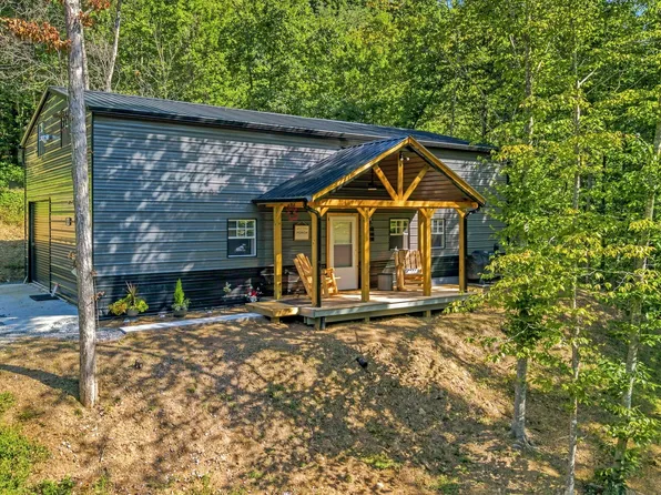 2453 Lower Rinehart Rd, Dandridge, TN 37725