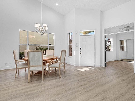 2nd image of 8228 Horseshoe Bay Road