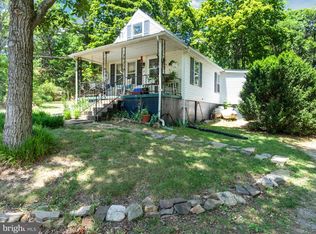 598 Indian Run Ln, Strasburg, VA 22657
