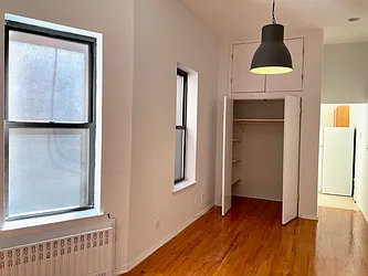338 Broadway