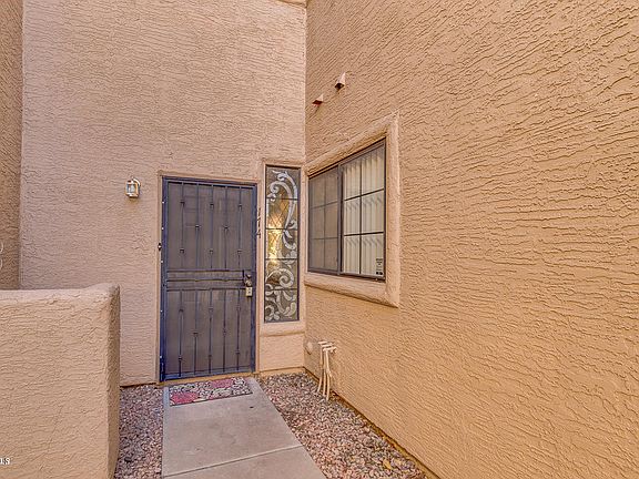2nd image of 1001 N Pasadena St Unit 174