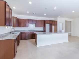 3035 W Lynne Ln, Phoenix, AZ 85041
