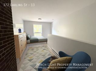 372 Darling St #13, Brantford, ON N3S 3Y5