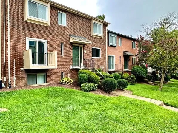 6768 Perry Penney Dr #108, Annandale, VA 22003