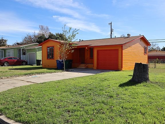 3rd image of 302 Edna Ave