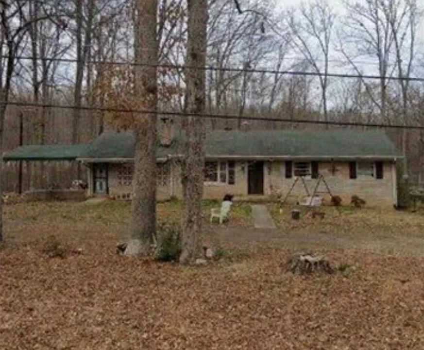 1st image of 157 Carolina Dr