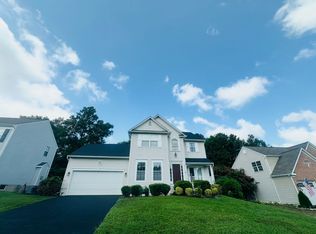 10016 Carters Grove Rd, Fredericksburg, VA 22408