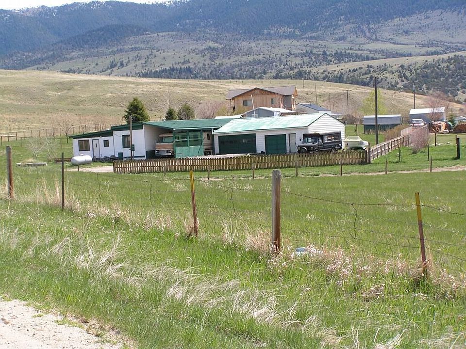1st image of 1 Clay Dr