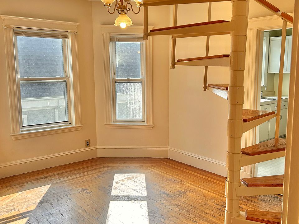 1st image of 24 Central Rd #3