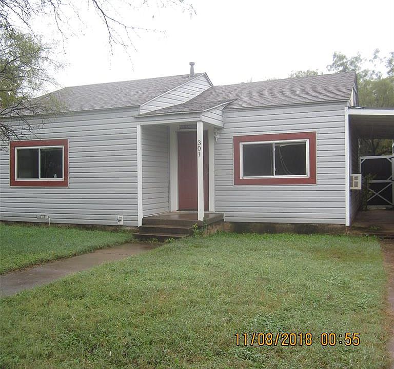 1st image of 301 S 12th St