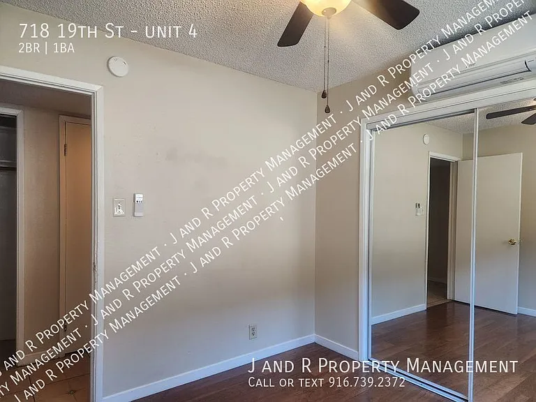 718 19th St #4 — Photo 9