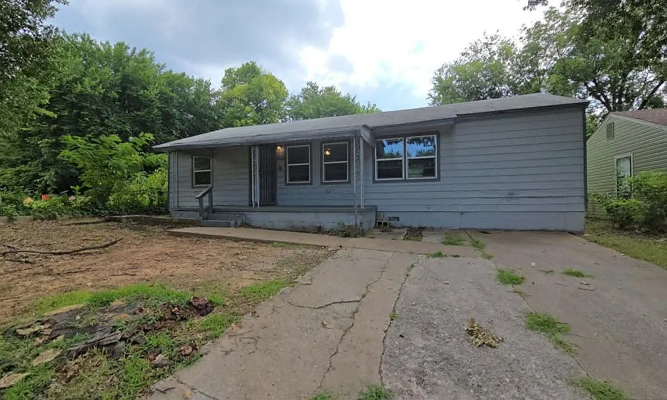 4522 N Johnstown Ave