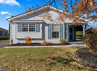 561 Spring Meadow Cir, New Hope, PA 18938