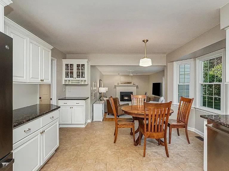 2207 Grey Fox Ct — Photo 21
