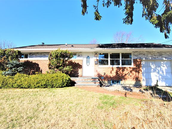 4th image of 245 Haypath Rd