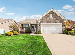 8109 Parkcroft Dr, Mentor, OH 44060