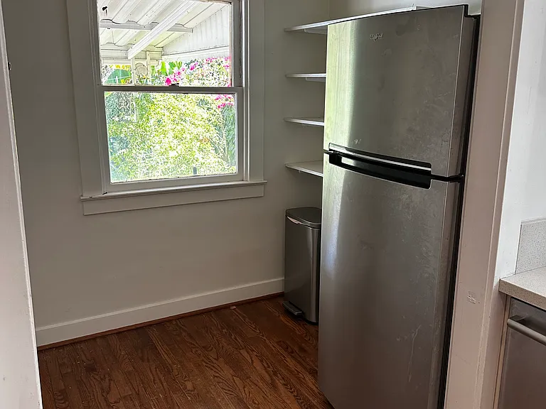 2653 Freeport Blvd — Photo 7