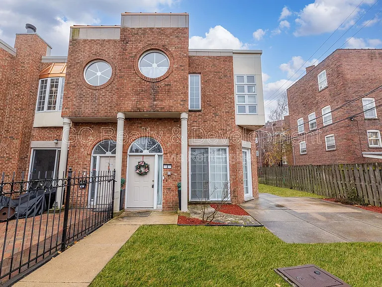 5424 S Ellis Ave #A — Photo 1