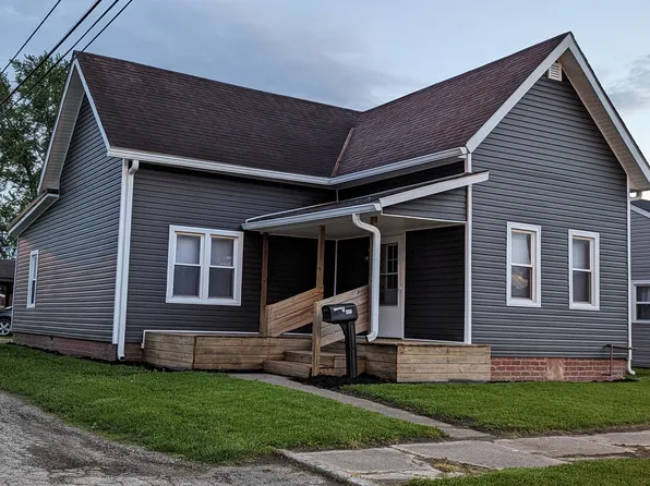 421 W 5th St, Rushville, IN 46173