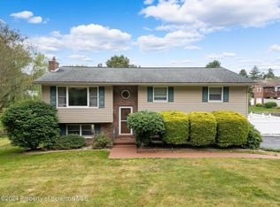 106 Griffin Pond Rd, Clarks Summit, PA 18411
