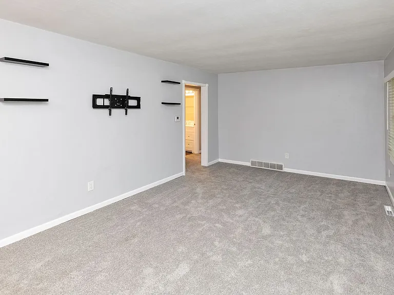 4509 Wakonda Pkwy — Photo 5