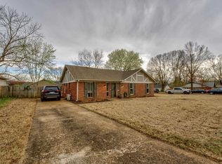 3085 Elmore Park Rd, Bartlett, TN 38134