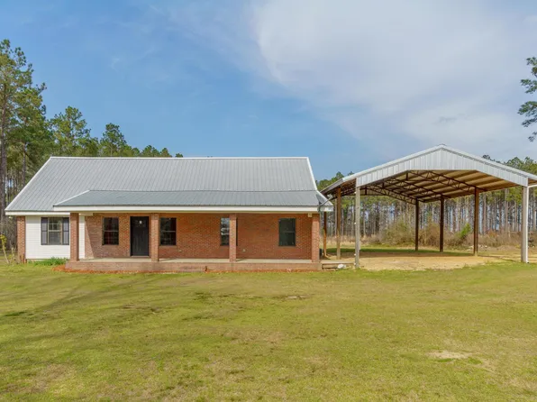 1824 Columbia Purvis Rd, Columbia, MS 39429