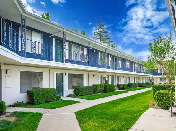 Stratford Villas Apartments