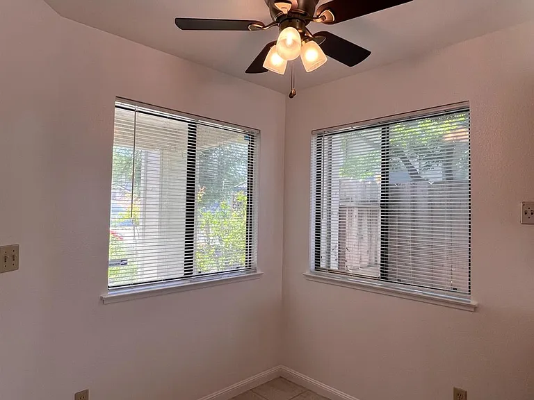 479 E Alluvial Ave #103 — Photo 10