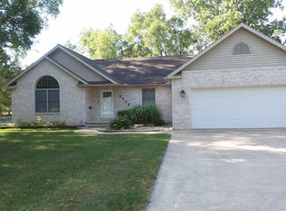 2305 Ridgeway Rd, Jackson, MI 49203