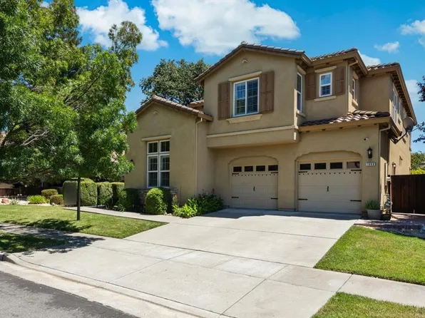 1066 Winterwood Drive, Fairfield, CA 94533