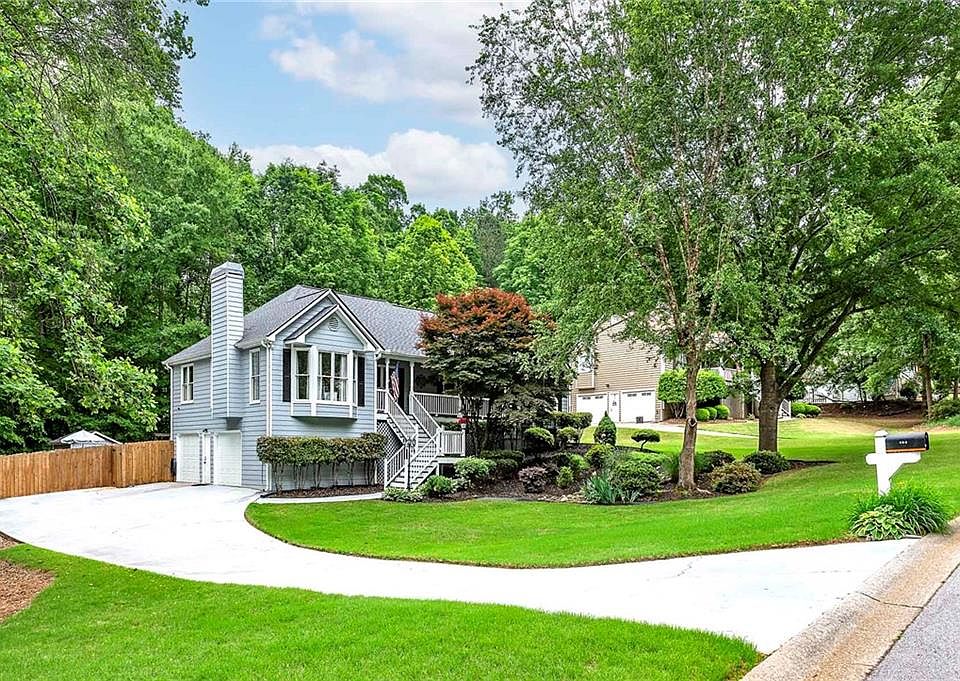 1st image of 489 Warrenton Dr