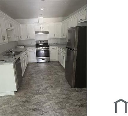 5th image of 1301 E Avenue G #A