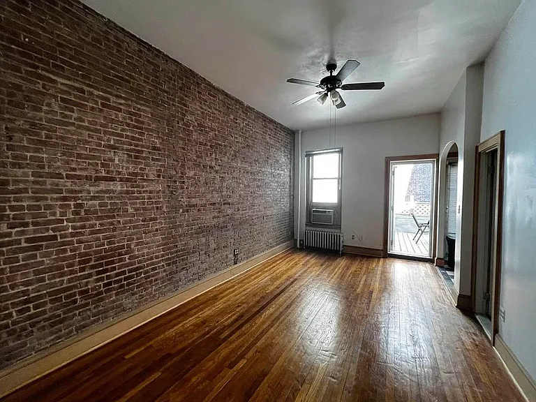 103 W 69th St #4C — Photo 1