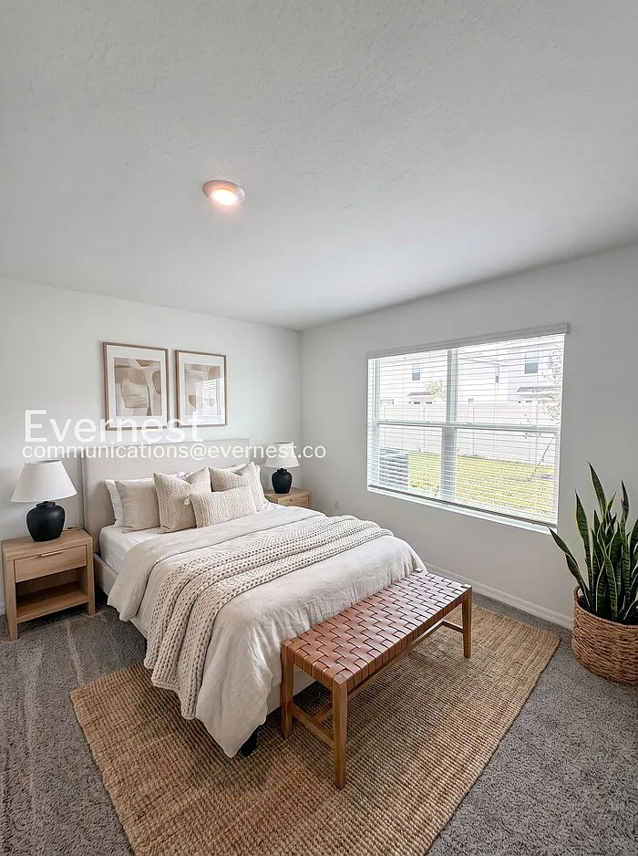 3 bed, 2.0 bath, 1560 sqft, $2,195 — Photo 4