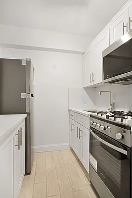 Rented by B Gans Management | media 10