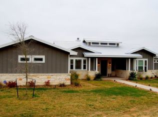 1015 Konetzke Ln, La Grange, TX 78945