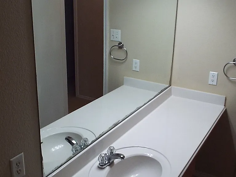 2064 Dove Crossing Dr — Photo 9