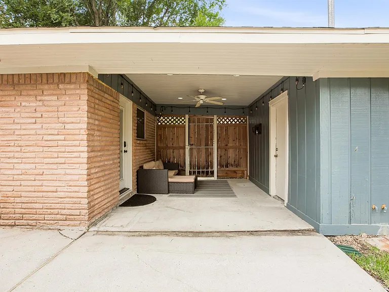 5238 Kinglet St — Photo 37